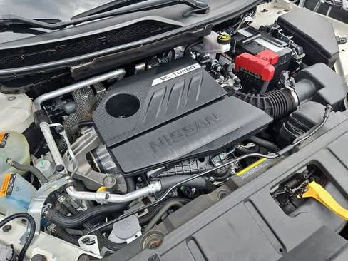Used 2023 Nissan Rogue SL AWD/4WD image 28