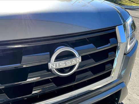 Used 2023 Nissan Armada SL image 29