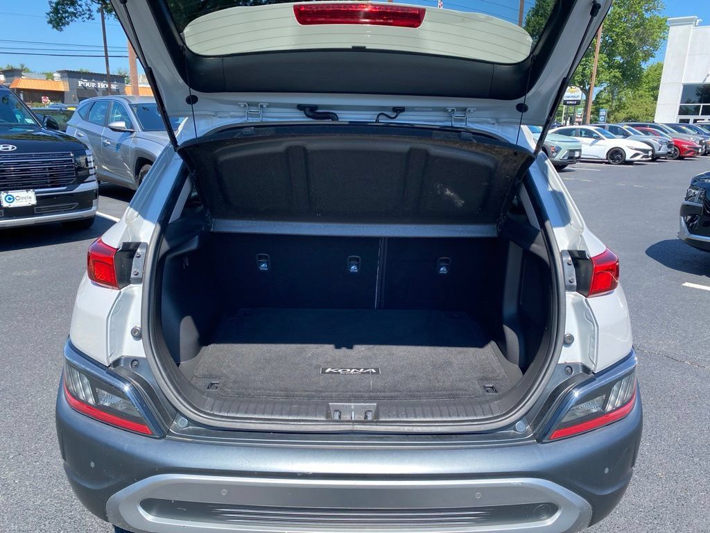 Certified 2023 Hyundai Kona Limited AWD/4WD image 16