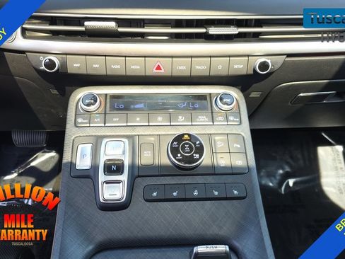 Used 2024 Hyundai Palisade Limited AWD/4WD image 21