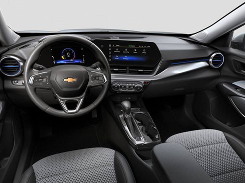 New 2026 Chevrolet Trax LT FWD image 5