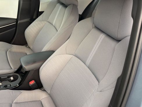 Used 2025 Toyota Corolla SE FWD image 27