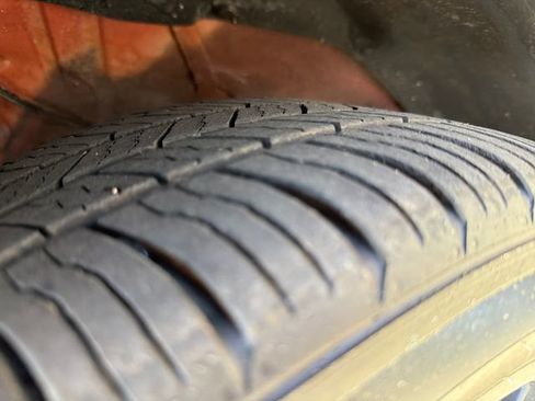 Used 2025 Hyundai Elantra Limited image 10