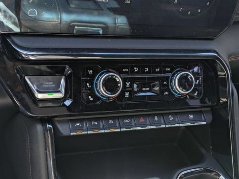 Certified 2022 GMC Sierra 1500 AT4 w/ AT4 Premium Package AWD/4WD image 24