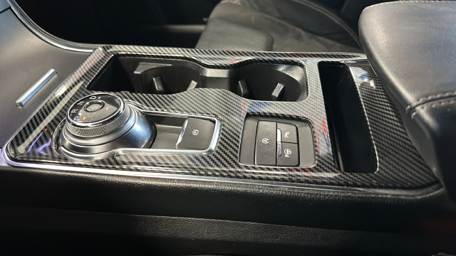Used 2019 Ford Edge ST w/ Equipment Group 401A AWD/4WD image 19