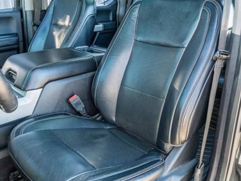 Used 2019 Ford F250 Lariat w/ Lariat Ultimate Package image 18