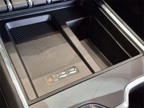 New 2026 GMC Acadia Elevation image 19