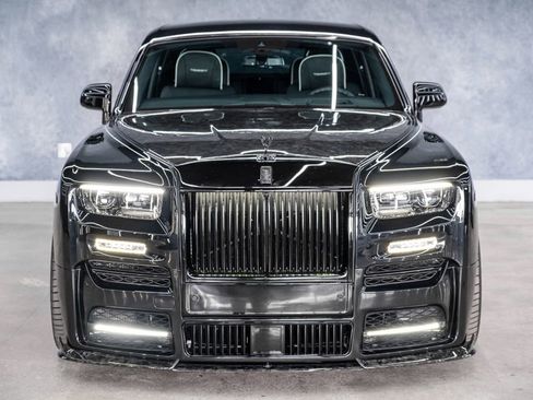 Used 2026 Rolls-Royce Phantom Sedan RWD image 3