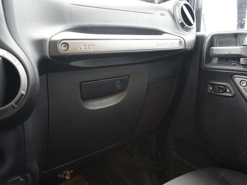 Used 2014 Jeep Wrangler Unlimited Sport w/ Quick Order Package 24S image 39