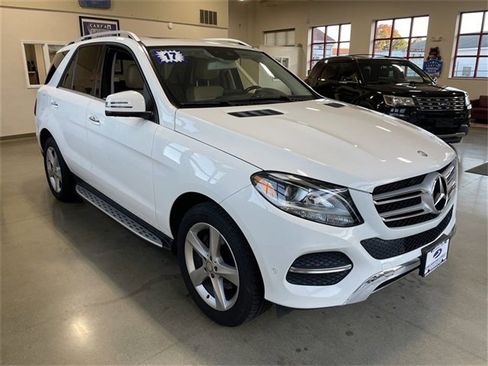Used 2017 Mercedes-Benz GLE 350 4MATIC image 7