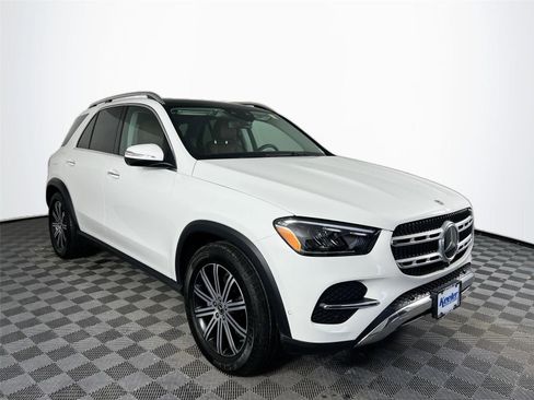 Certified 2025 Mercedes-Benz GLE 350 4MATIC image 8