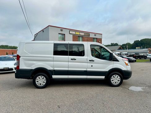 Used 2018 Ford Transit 250 130 Low Roof w/ Exterior Upgrade Package RWD image 5