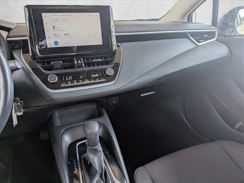 Used 2024 Toyota Corolla LE FWD image 12