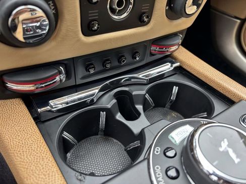 Used 2014 Rolls-Royce Wraith image 26