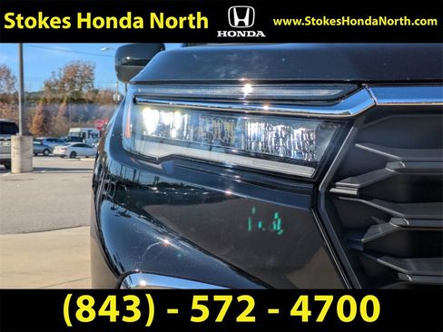 Certified 2025 Honda Pilot EX-L image 10