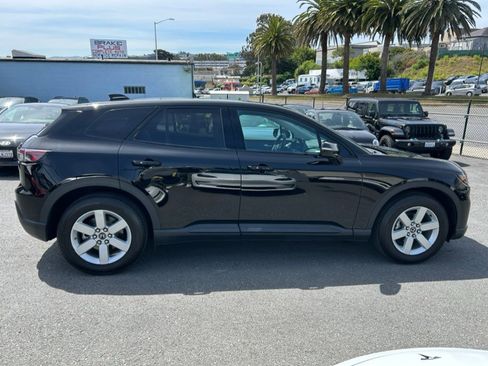 Used 2024 Honda Prologue EX image 4