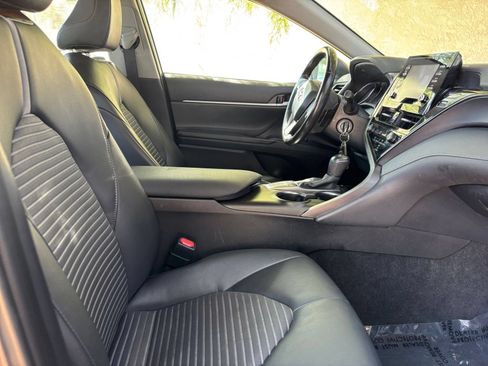 Used 2024 Toyota Camry SE FWD image 25