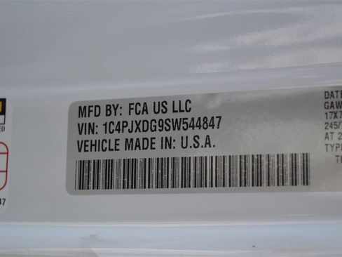 New 2025 Jeep Wrangler Sport S image 33