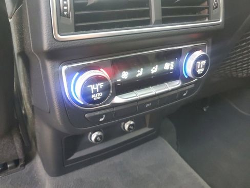 Used 2018 Audi Q7 3.0T Prestige w/ Prestige Package image 12