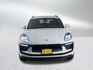 Used 2022 Porsche Macan w/ Premium Package Plus video 2