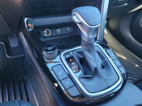 New 2026 Kia Seltos EX image 14