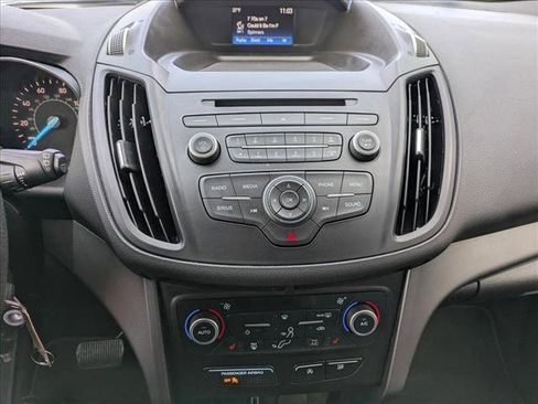 Used 2018 Ford Escape SE image 13