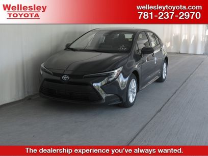 New 2025 Toyota Corolla LE