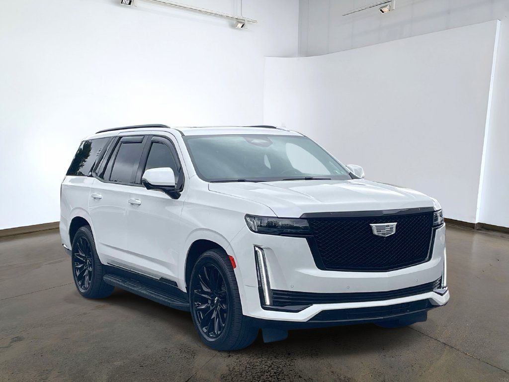 Used 2022 Cadillac Escalade Sport Platinum w/ LPO, ONYX Package AWD/4WD image 3