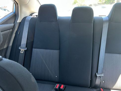 Used 2025 Nissan Sentra SV FWD image 34