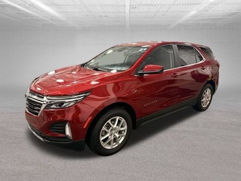 Used 2023 Chevrolet Equinox LT AWD/4WD image 4