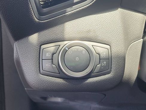 Used 2019 Ford Escape SEL AWD/4WD image 17