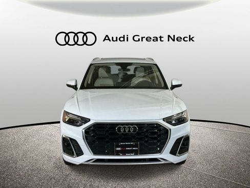 Used 2023 Audi Q5 2.0T Premium w/ Convenience Package AWD/4WD image 19