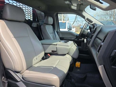 Used 2020 Ford F450 XL w/ Power Equipment Group image 8