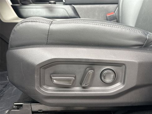 Used 2024 Toyota Tundra SR5 w/ SR5 Premium Package image 28