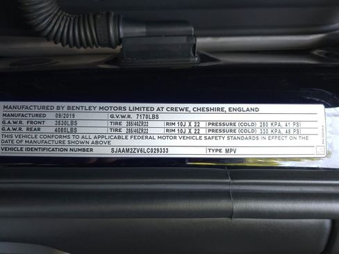 Used 2020 Bentley Bentayga Design Series image 69