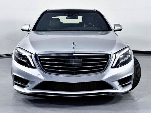Used 2015 Mercedes-Benz S 550 Sedan image 7