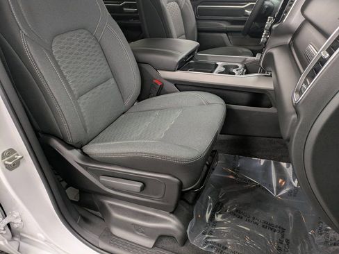 Used 2025 RAM 1500 Big Horn image 28