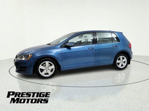 Used 2017 Volkswagen Golf Wolfsburg Edition FWD image 4
