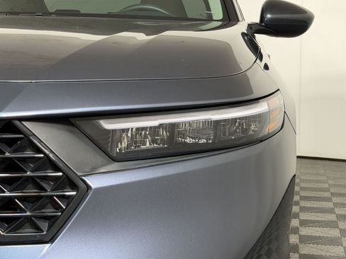 Used 2025 Honda Accord LX image 10