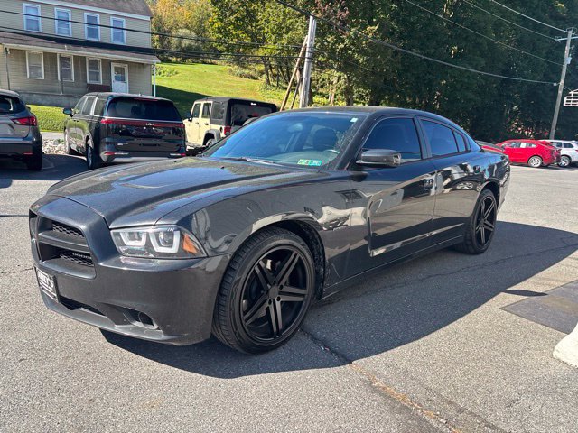 Used 2013 Dodge Charger R/T RWD image 3