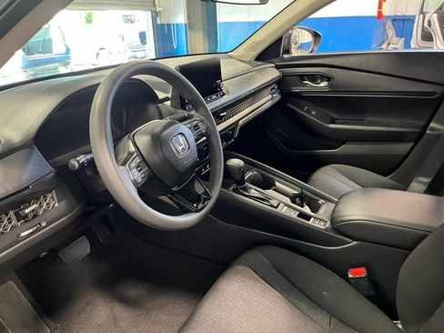 Used 2024 Honda Accord EX image 23