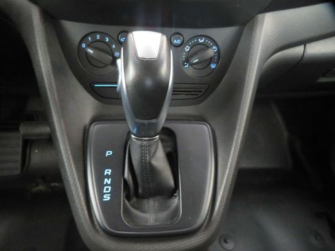Used 2016 Ford Transit Connect XL image 35