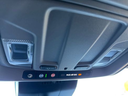 Used 2022 Chevrolet Silverado 1500 LT image 26