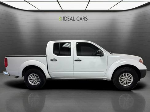 Used 2018 Nissan Frontier SV AWD/4WD image 4
