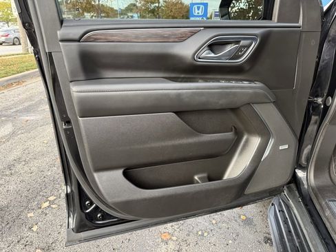 Used 2023 Chevrolet Tahoe LT image 17