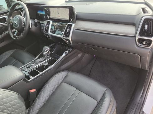 Used 2021 Kia Sorento SX Prestige image 8