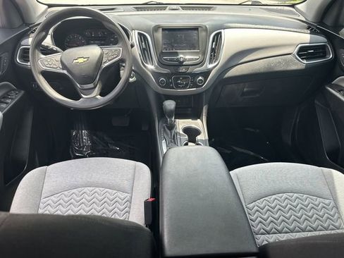 Used 2023 Chevrolet Equinox LS w/ Driver Confidence II Package FWD image 17