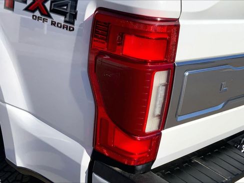 Certified 2021 Ford F250 Limited image 28