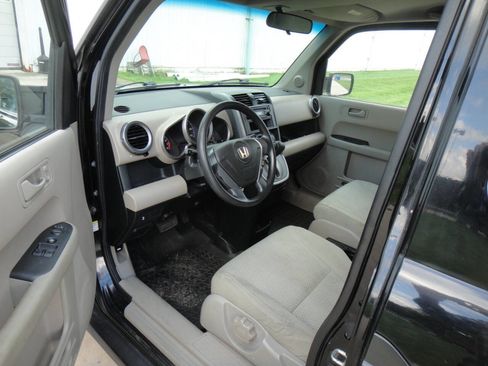 Used 2009 Honda Element LX image 12