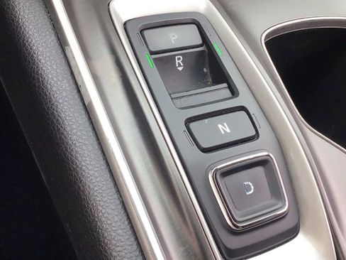 Used 2019 Honda Accord EX image 20